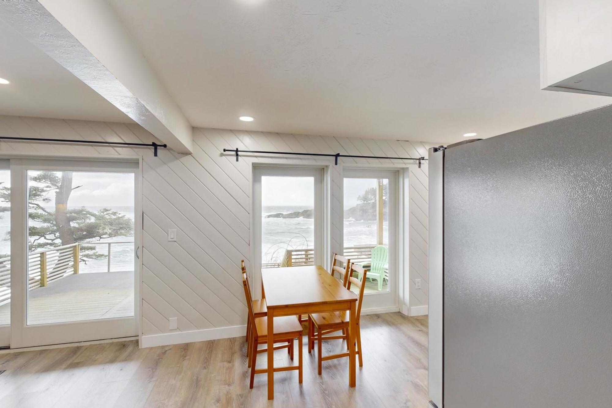 Sea Spray In Depoe Bay Apartment Exterior photo